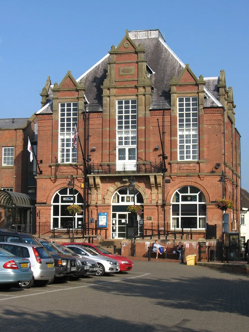 Ripley Town Hall, the local landmark of DE5