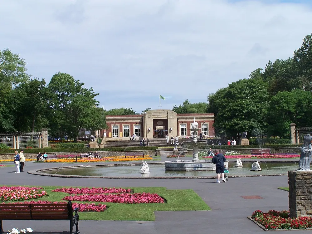 Stanley Park, Blackpool, the local landmark of FY3
