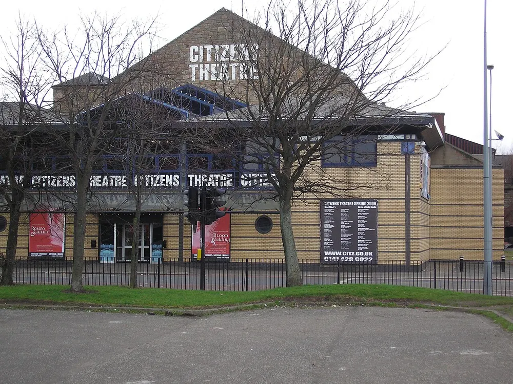 Citizens Theatre, the local landmark of G5