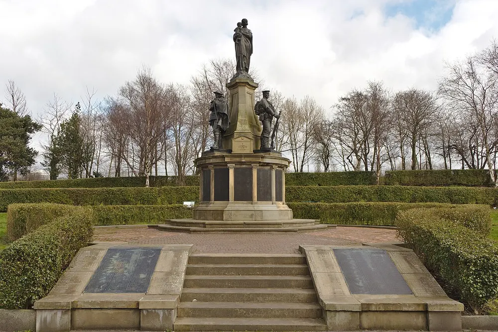 Bootle War Memorial, the local landmark of L20