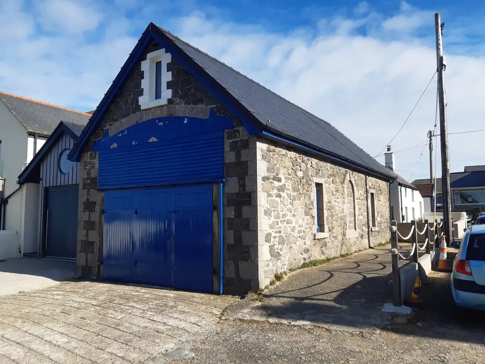 Rhosneigr Lifeboat Station, the local landmark of LL64